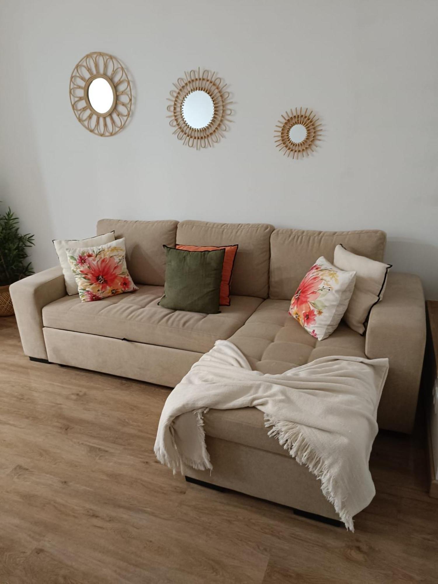 T1 Rosa Dos Ventos, A/C & Terrace - Casas & Papeis Lägenhet Armação de Pêra Exteriör bild